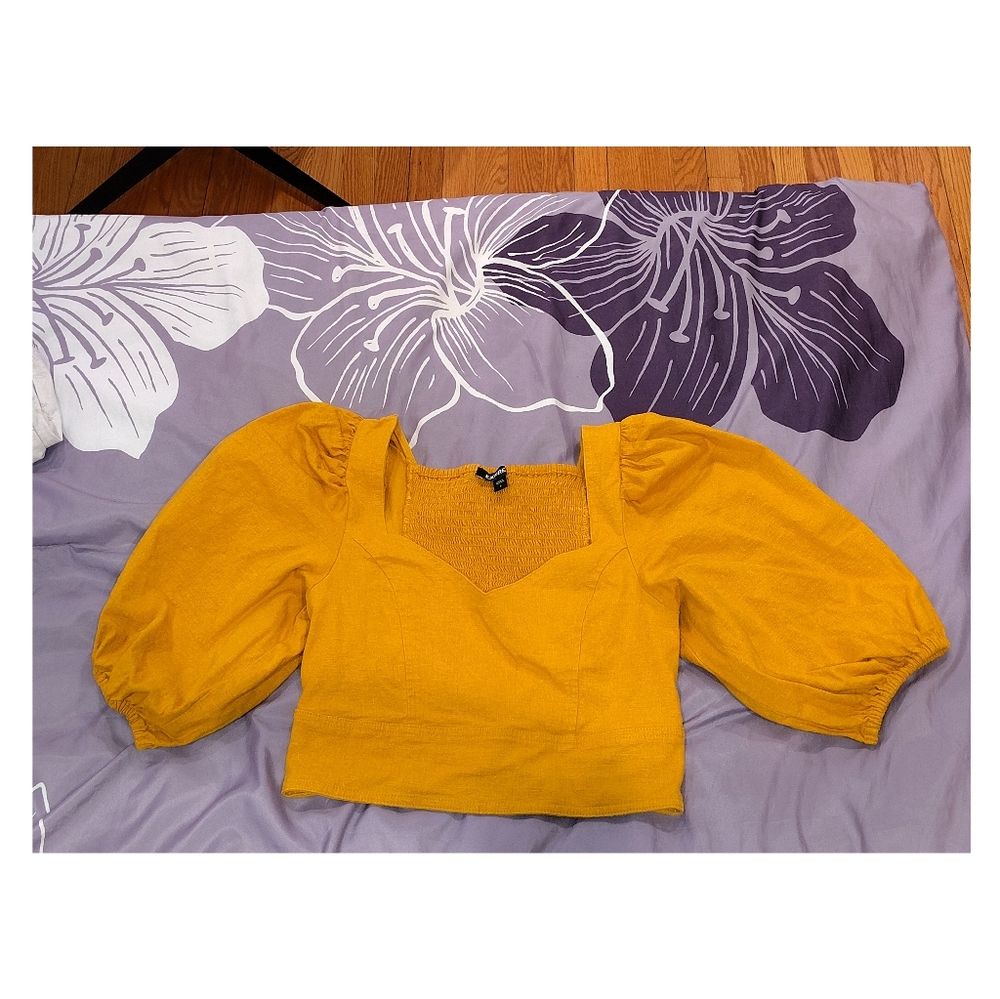 cute yellow top